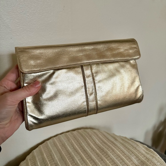 90’s Genuine Leather Mint Green Clutch by Saks Fifth Avenue